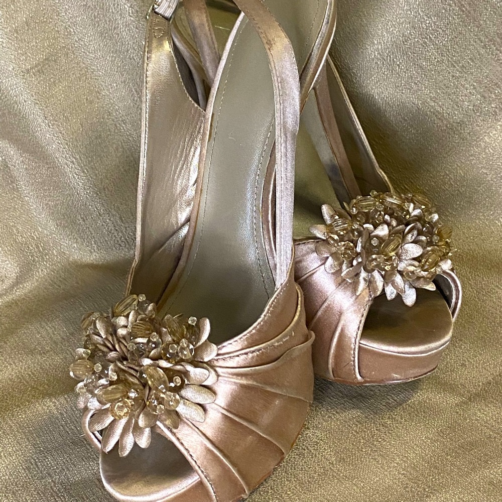 Peep toe Event heels